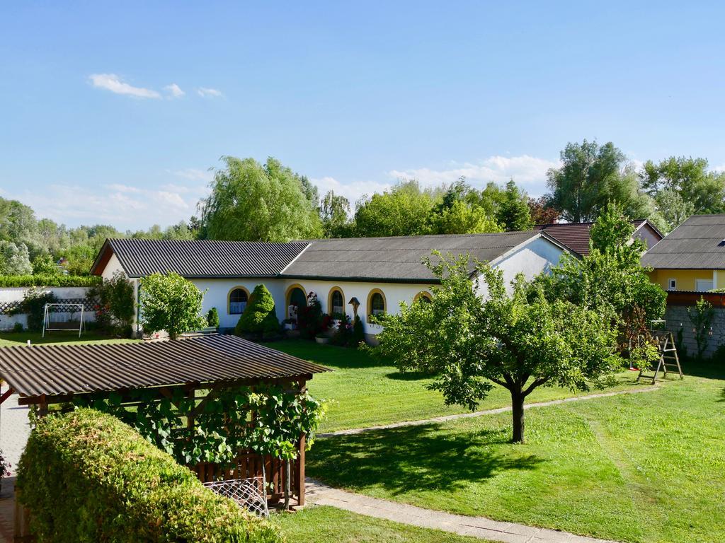 Pension Seepanorama Weiden am See Bagian luar foto
